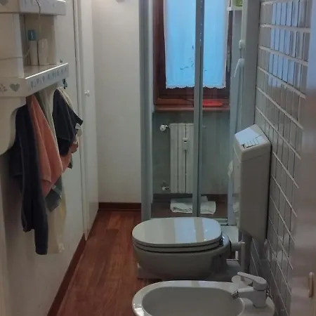 Dadalli's Family - A 2 Passi Da Campo Smith *